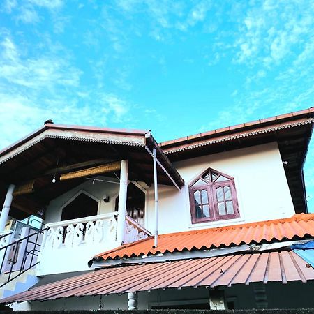 AlsonVilla Tourist Guest House Hikkaduwa Extérieur photo