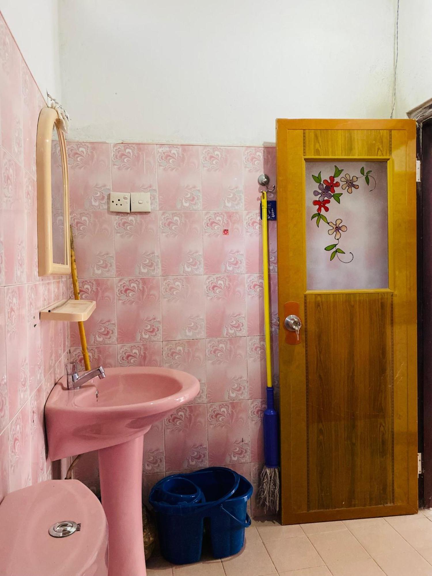 AlsonVilla Tourist Guest House Hikkaduwa Extérieur photo