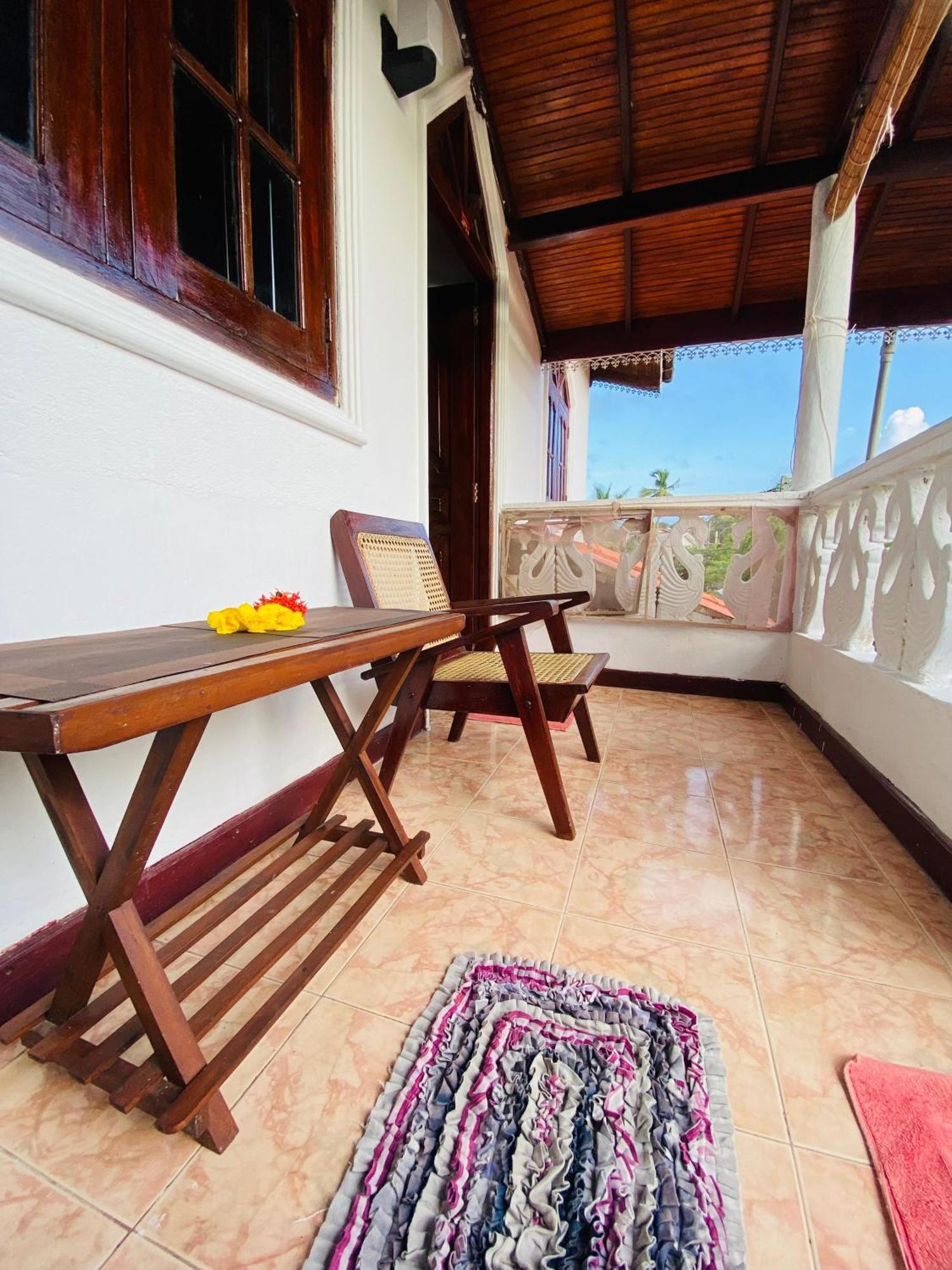AlsonVilla Tourist Guest House Hikkaduwa Extérieur photo
