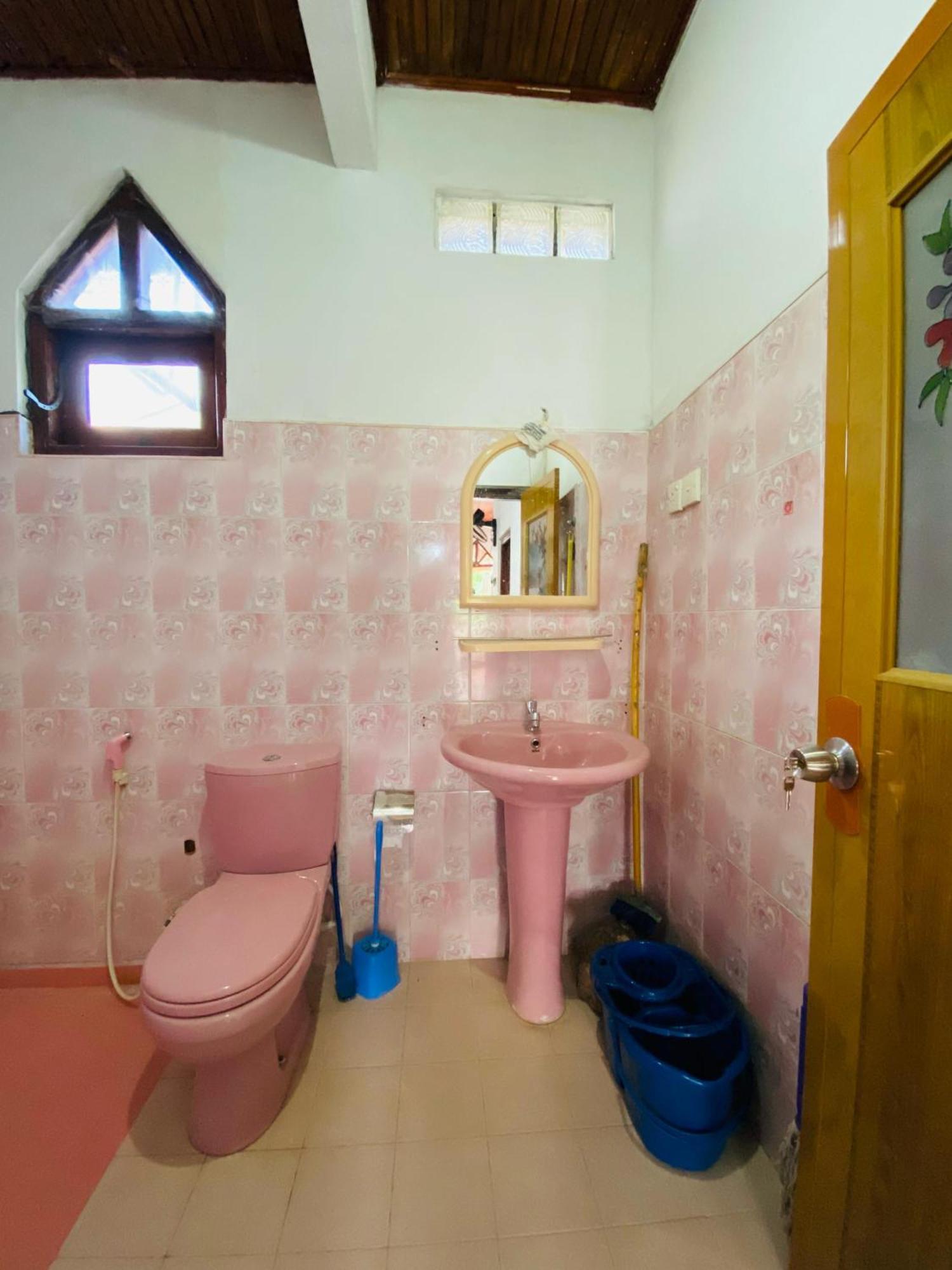 AlsonVilla Tourist Guest House Hikkaduwa Extérieur photo