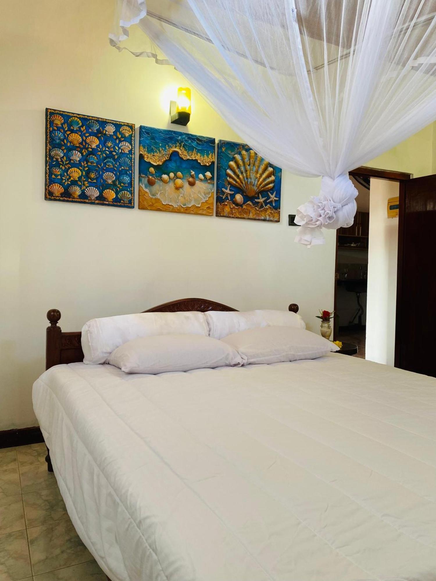 AlsonVilla Tourist Guest House Hikkaduwa Extérieur photo
